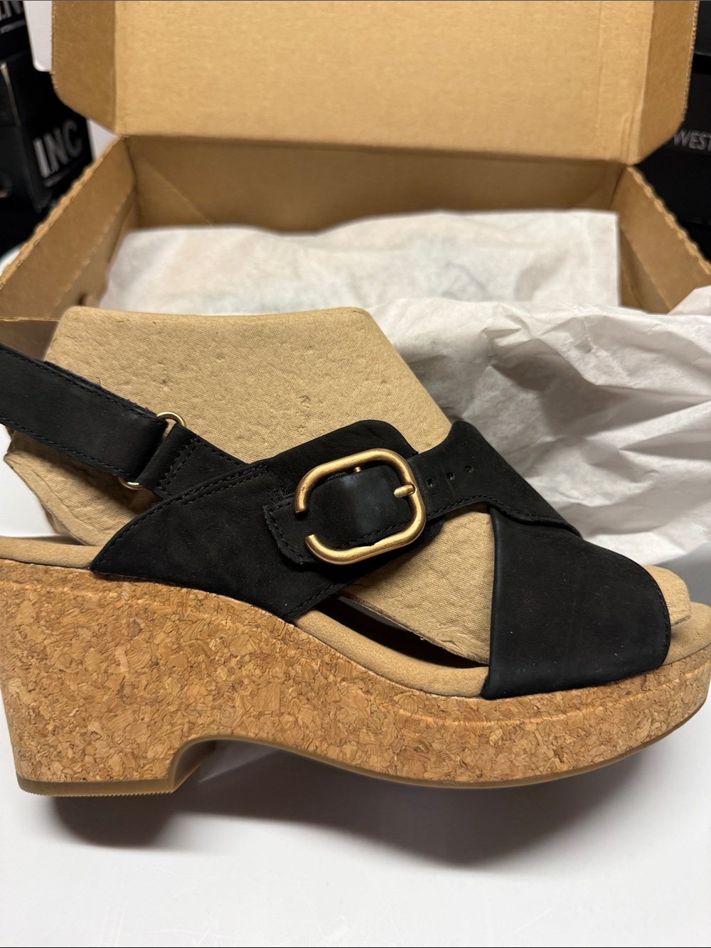 Clarks Giselle Dove Black Cork Wedge Sandal with Gold Buckle SZ 10W NEW